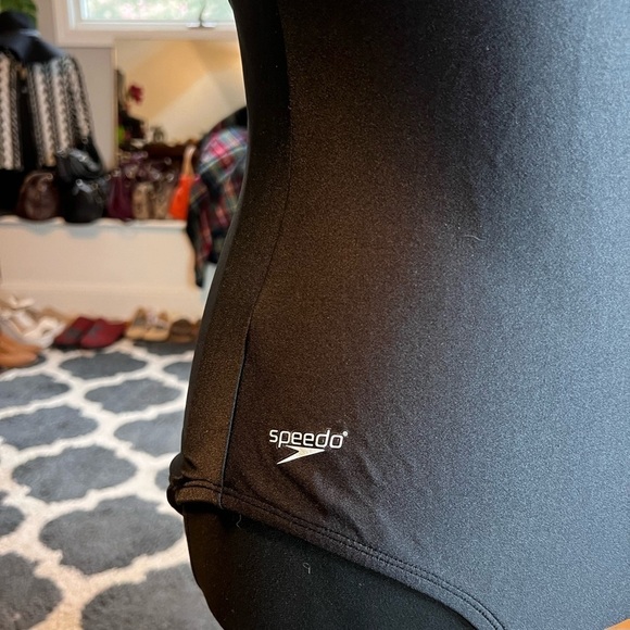 Speedo Womens Ultraback One Piece Swimsuit Black with White Piping Size 6 - Picture 5 of 10